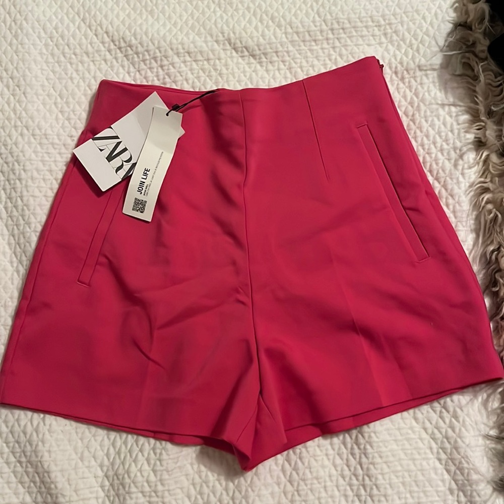 Pink NWT Zara shorts